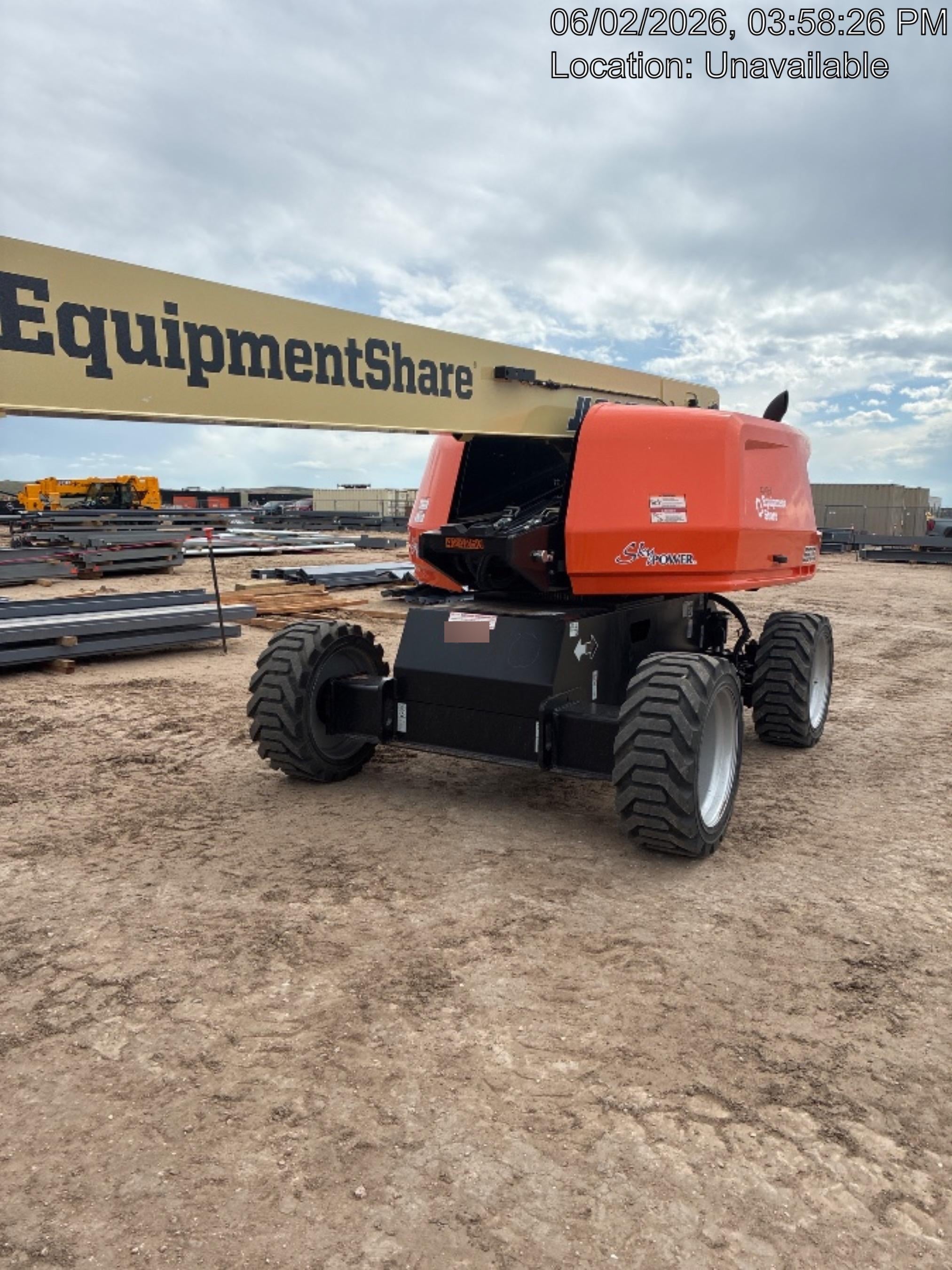2024 JLG 660SJ