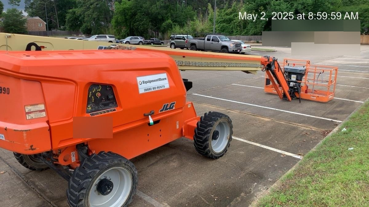 2021 JLG 660SJ