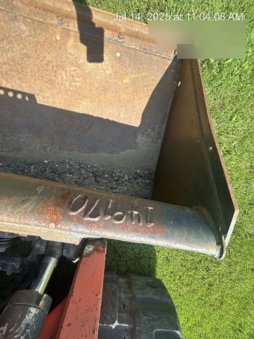 2019 Kubota SVL95-2S Cab/Heat/Air, Standard Tracks, Standard Flow w/Manual QC, 80" HD Bucket w/ Smooth Cutting Edge