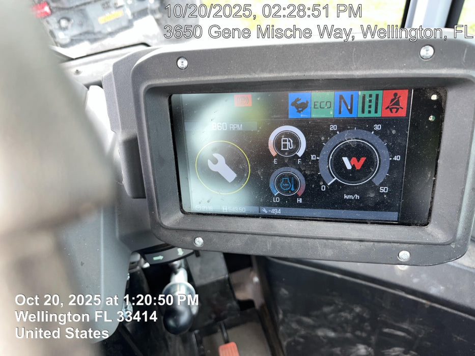 2025 WACKER NEUSON DV605 Cab Turf Tires