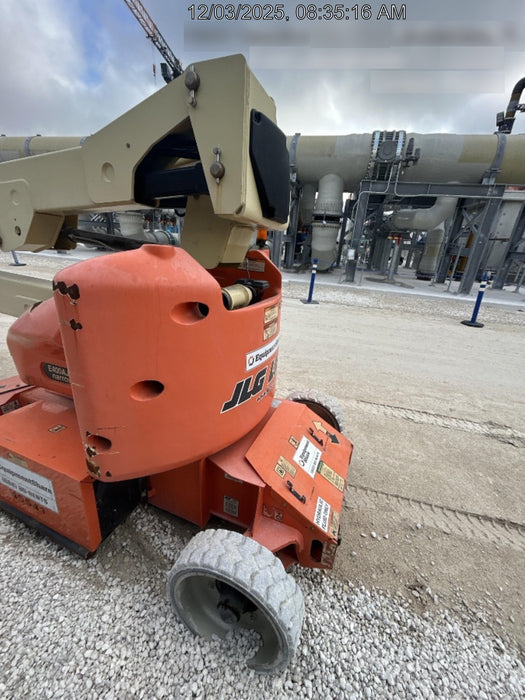 2019 JLG E400AJPN
