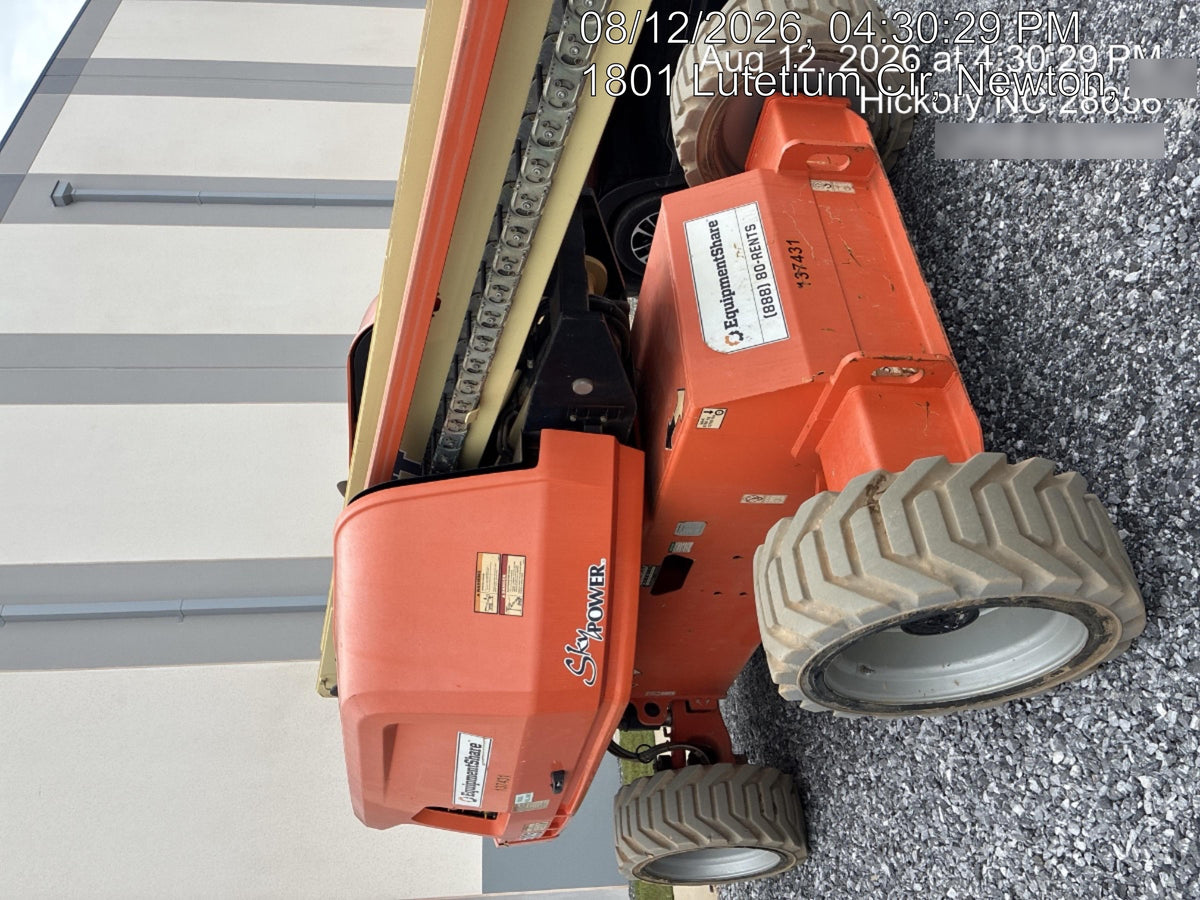 2021 JLG 600S