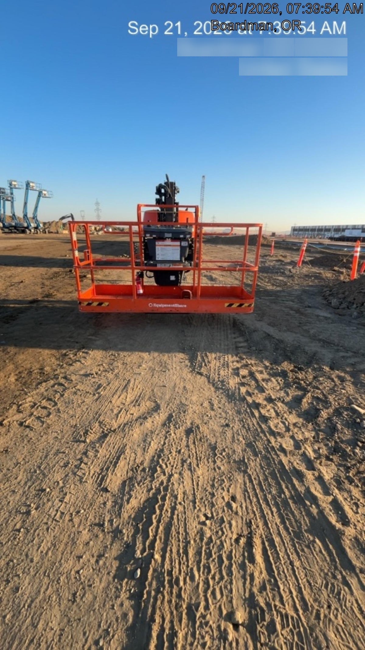 2025 JLG 660SJ