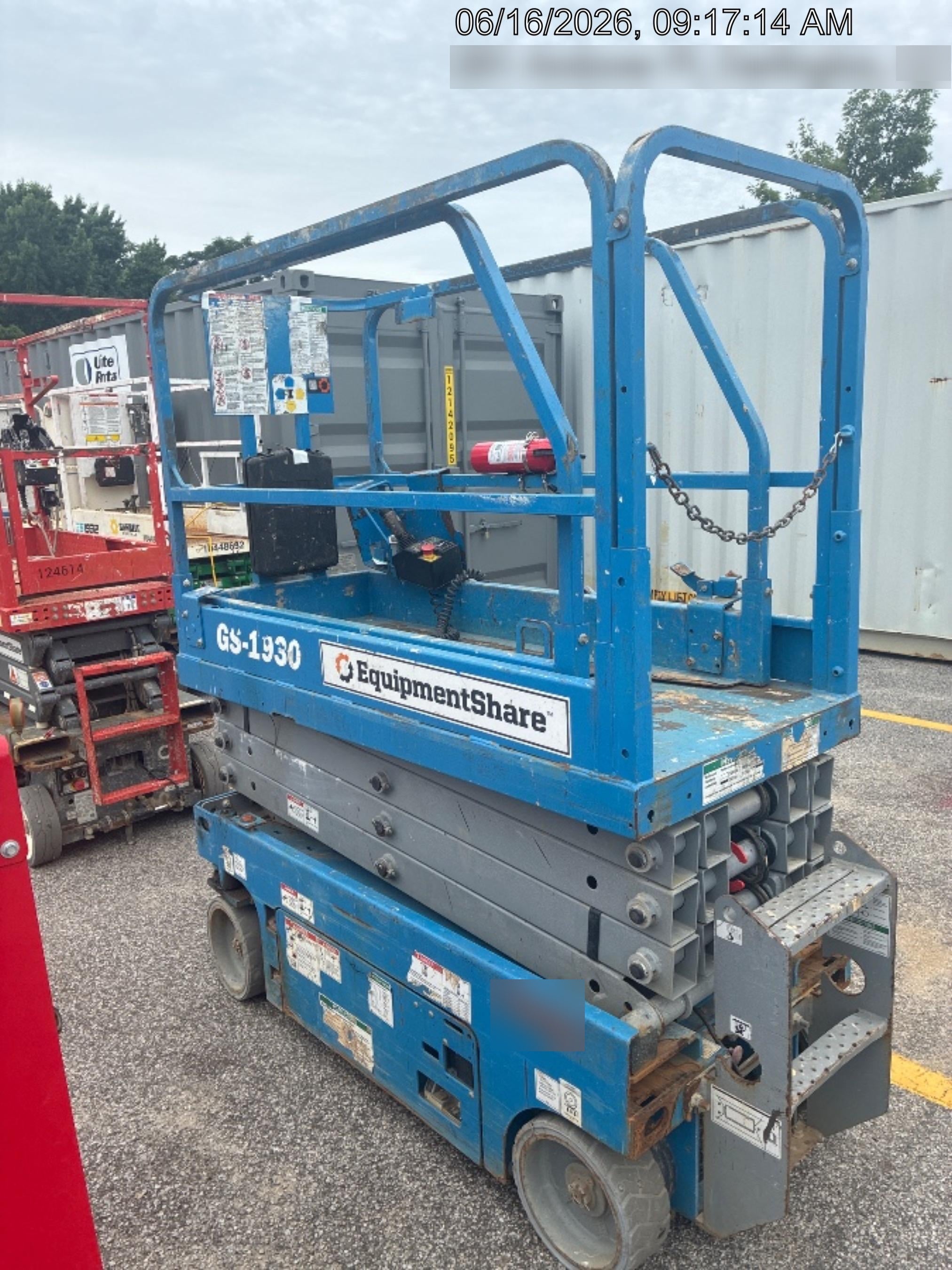 2019 Genie GS-1930 Fixed rails with chain Entry