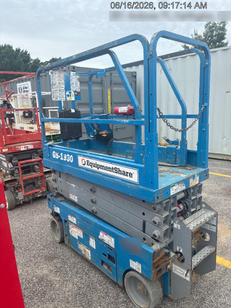 2019 Genie GS-1930 Fixed rails with chain Entry