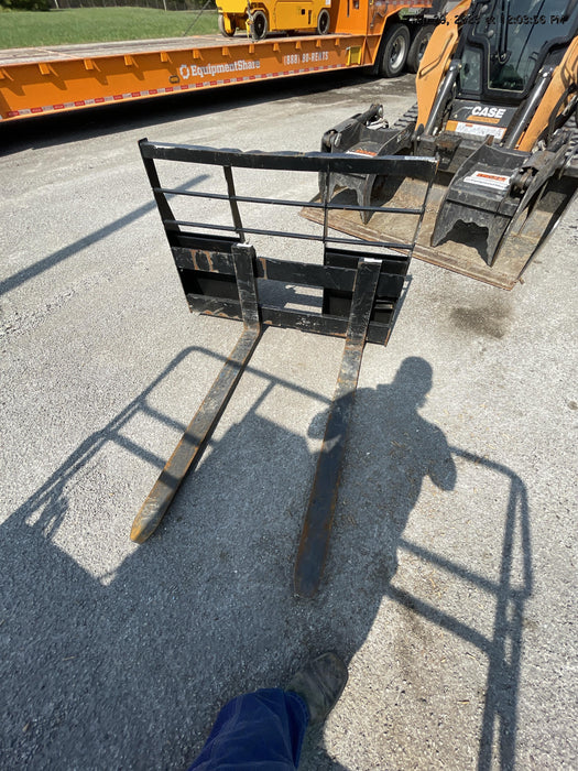 2022 ARROW MATERIAL HANDLING 48" Pallet Forks - Arrow