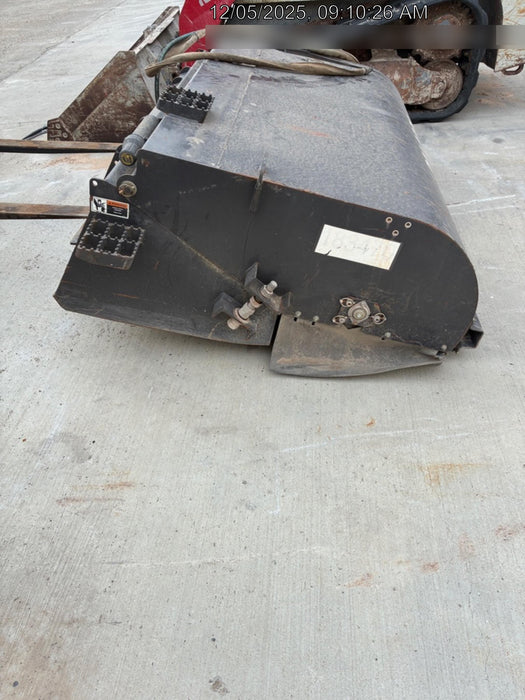 2021 PALADIN Sweepster SB72