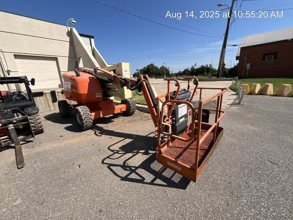 2019 JLG 450AJ