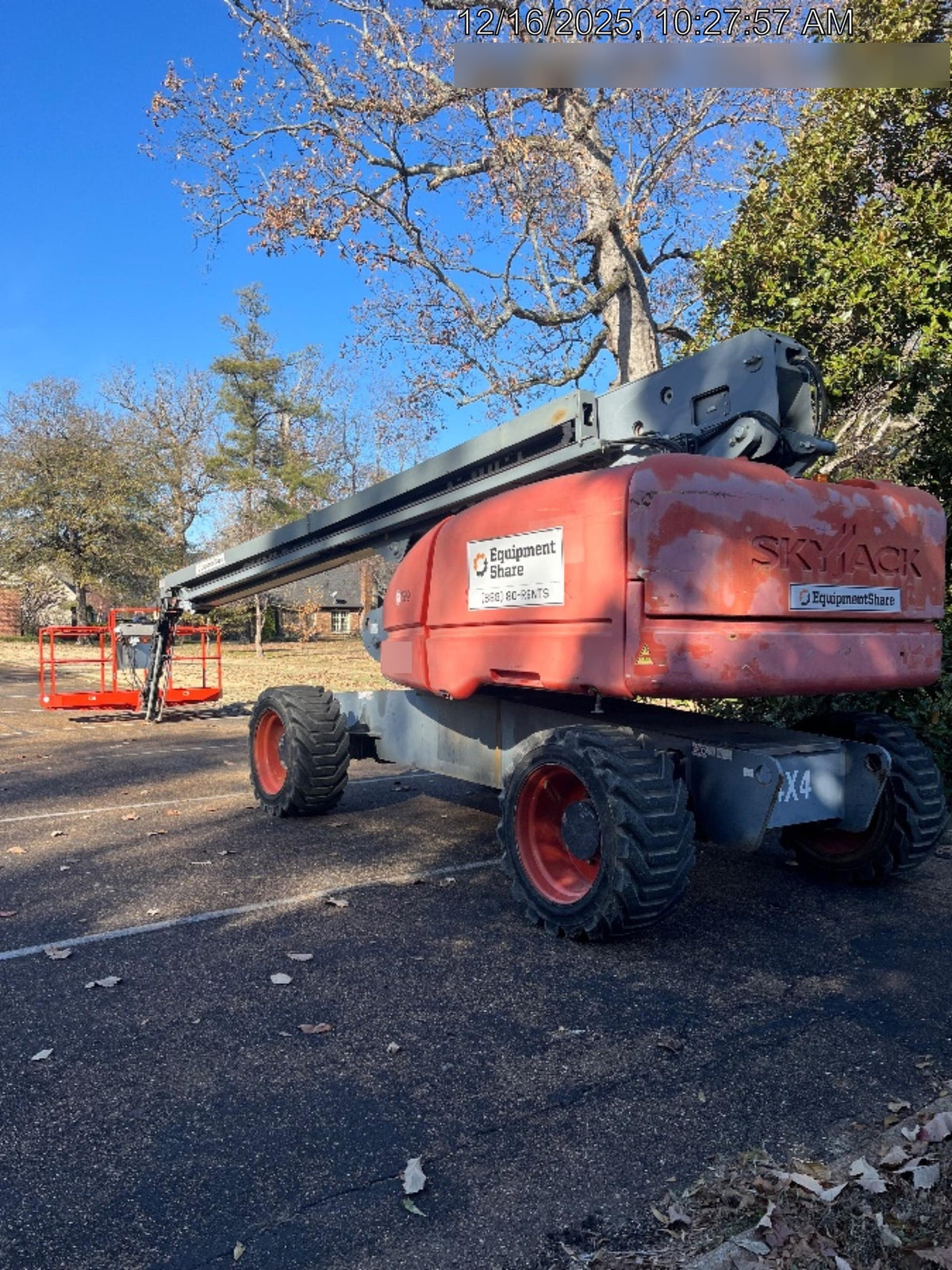 2016 SKYJACK SJ86T