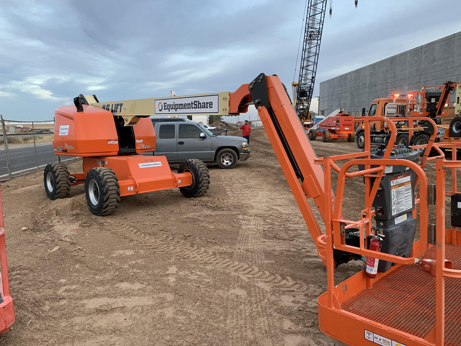 2019 JLG 460SJ