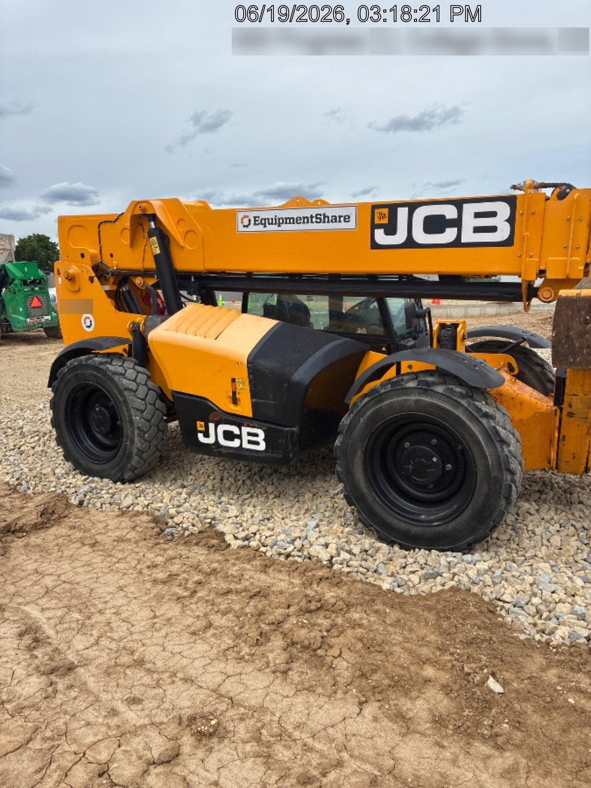 2022 JCB 510-56