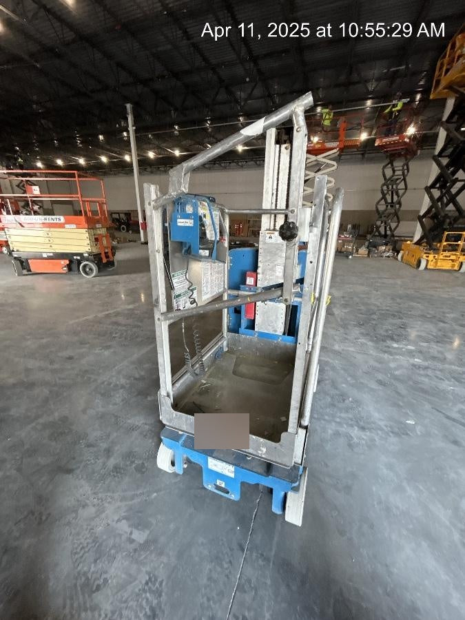 2019 GENIE GR-20