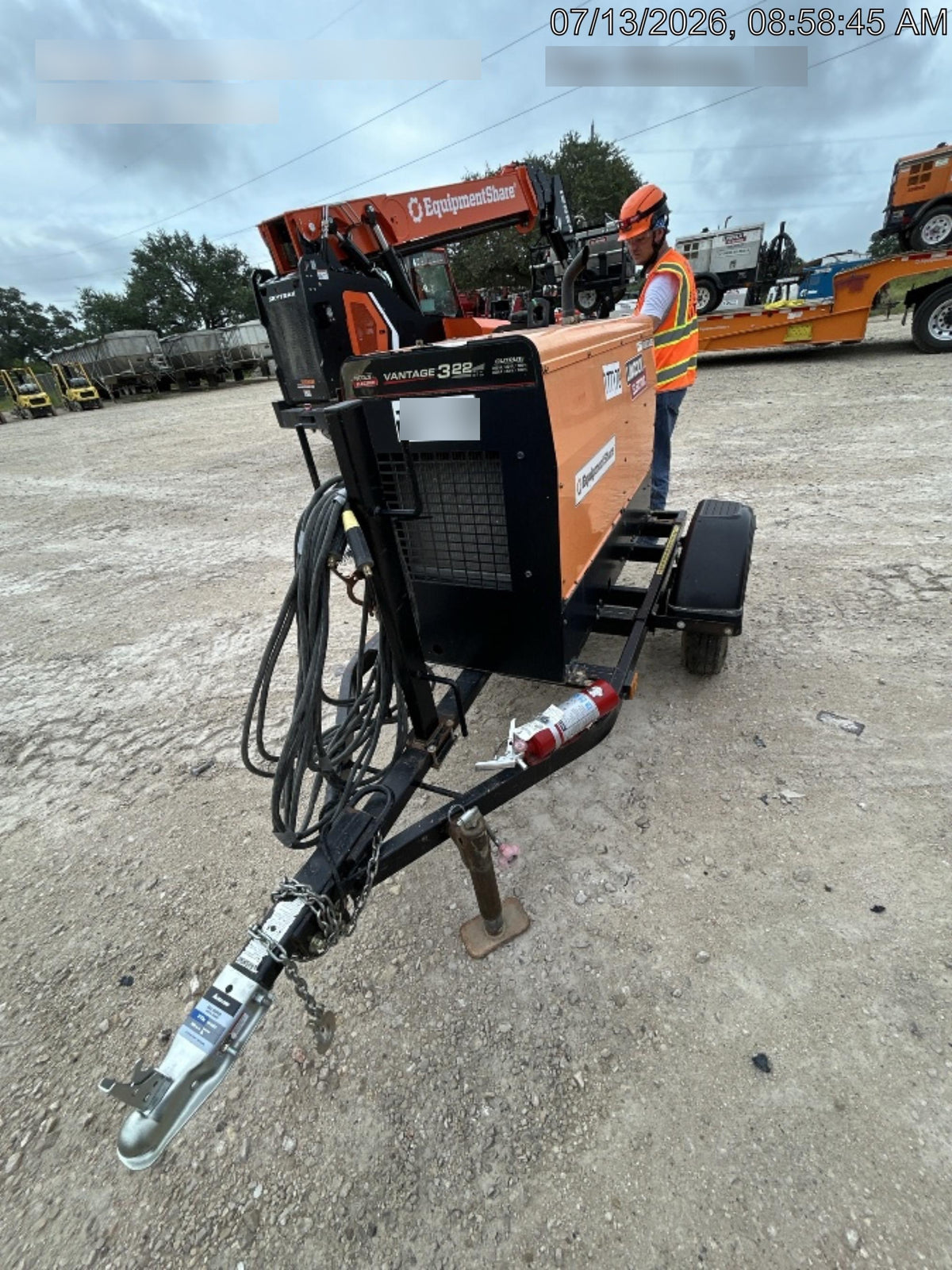 2021 Lincoln Electric Vantage 322 Vantage 322 Ready Pak 3 w/ Decals, ORANGE (includes trailer, cable rack, fender light kit) NO Telematics