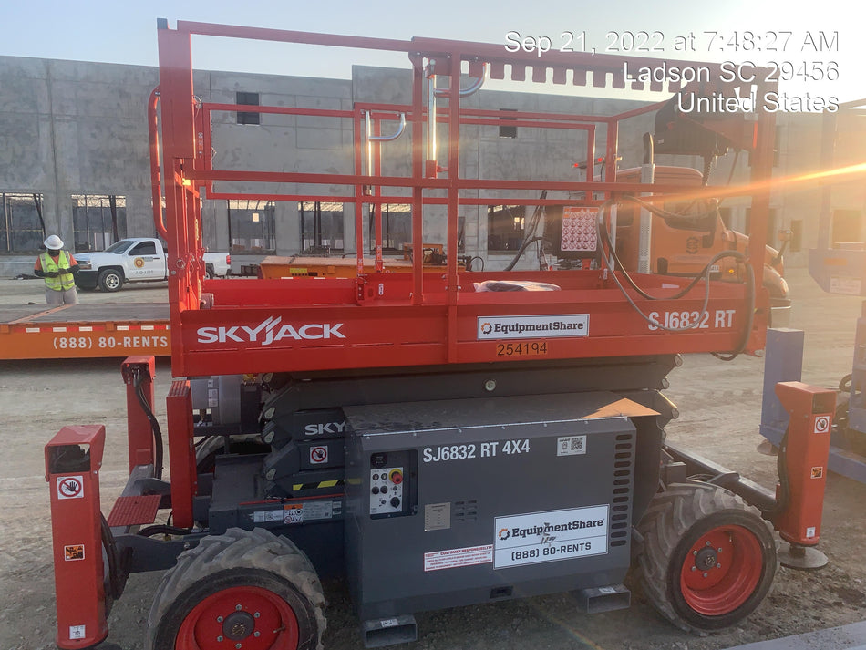 2022 SKYJACK SJ6832 RT
