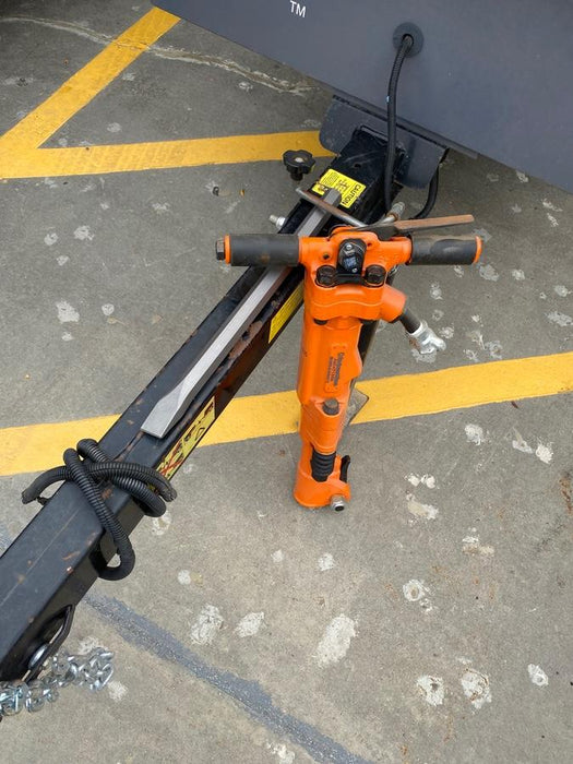 2024 MICHIGAN PNEUMATIC ES-TPB60-118-TRACKER