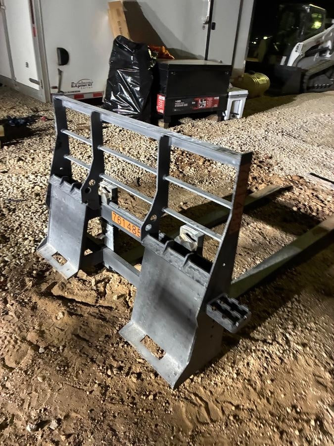 2026 ARROW MATERIAL HANDLING 72" Pallet Forks - Arrow