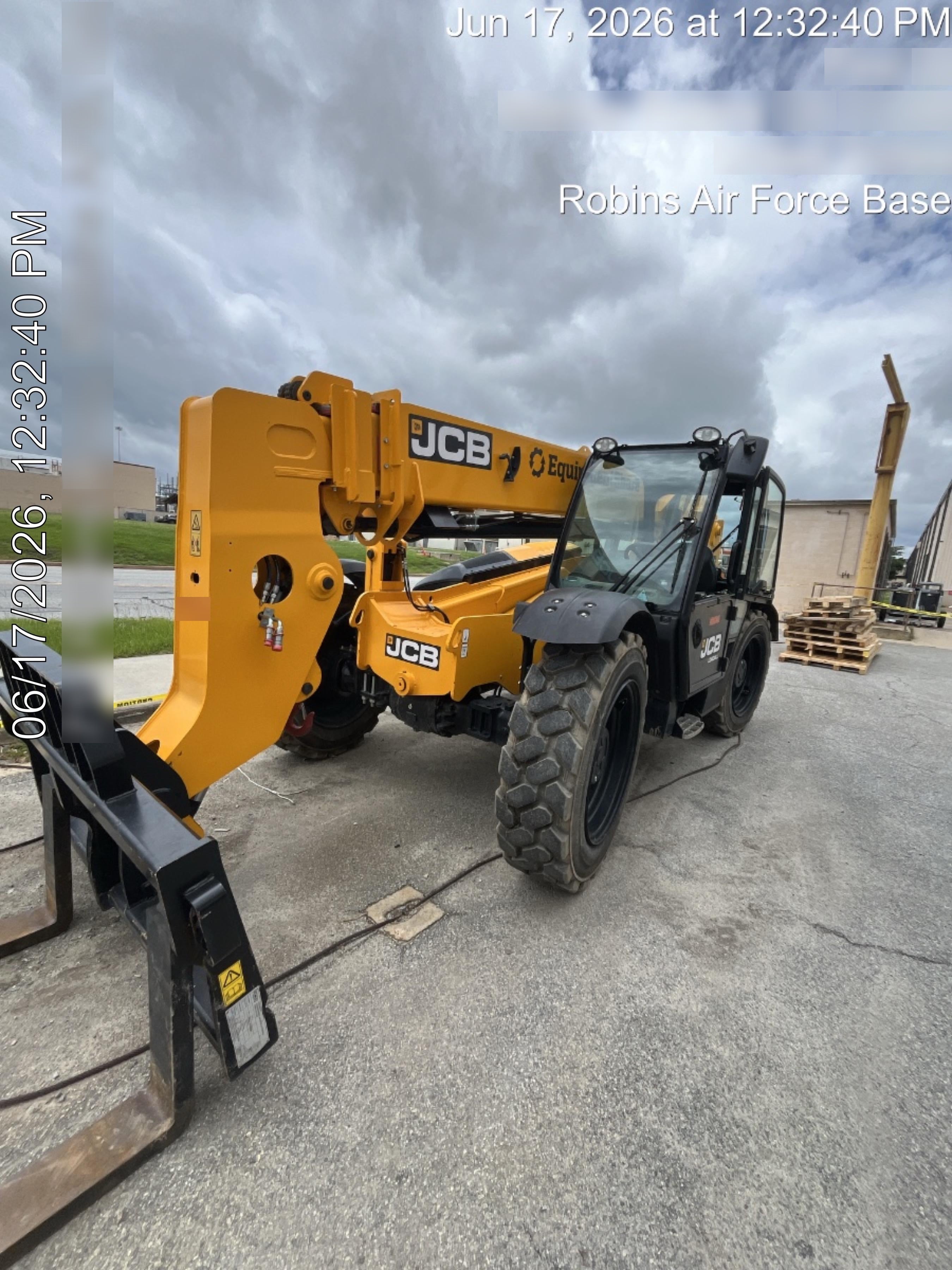 2025 JCB 509-42