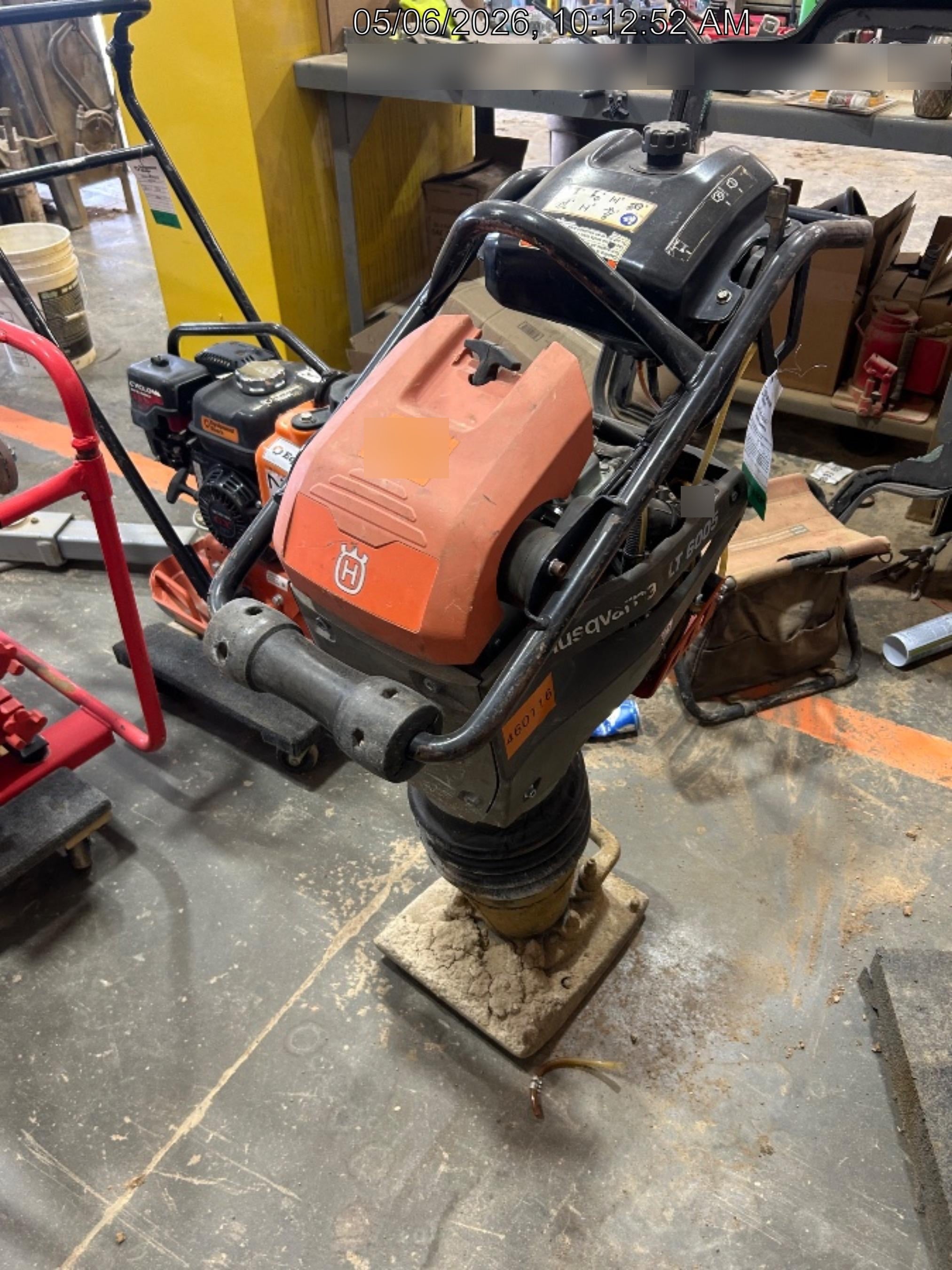 2024 HUSQVARNA LT6005