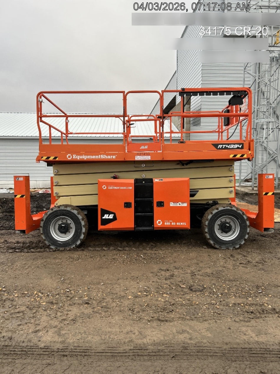 2024 JLG RT4394