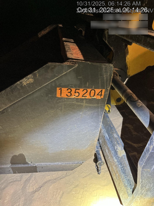 2021 ARROW MATERIAL HANDLING Telehandler Fork Bucket