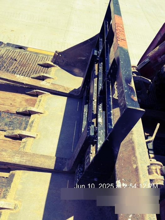 2024 ARROW MATERIAL HANDLING F5100CB