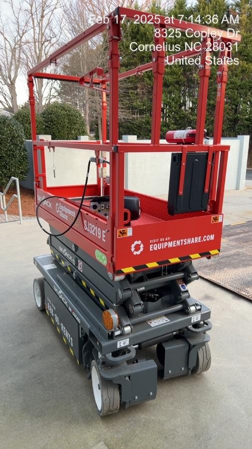 2024 Skyjack SJ3219 Electric Drive, Sld NM Tires, DBcns, RFRails, Power to Platform, T3 + Access Control