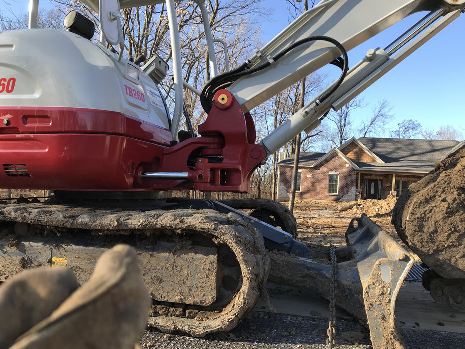2019 TAKEUCHI TB260