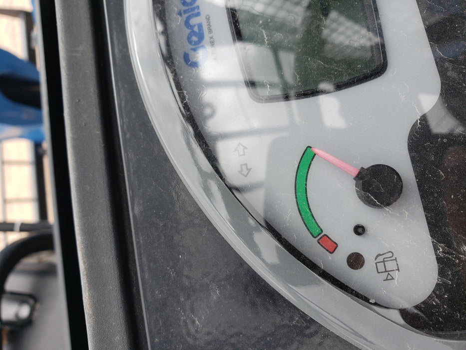 2018 Genie GTH-844 Genie GTH-844 w/Open ROPS, Solid Tires, beacon/work lights, 60" carriage/forks