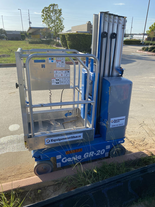 2021 GENIE GR-20