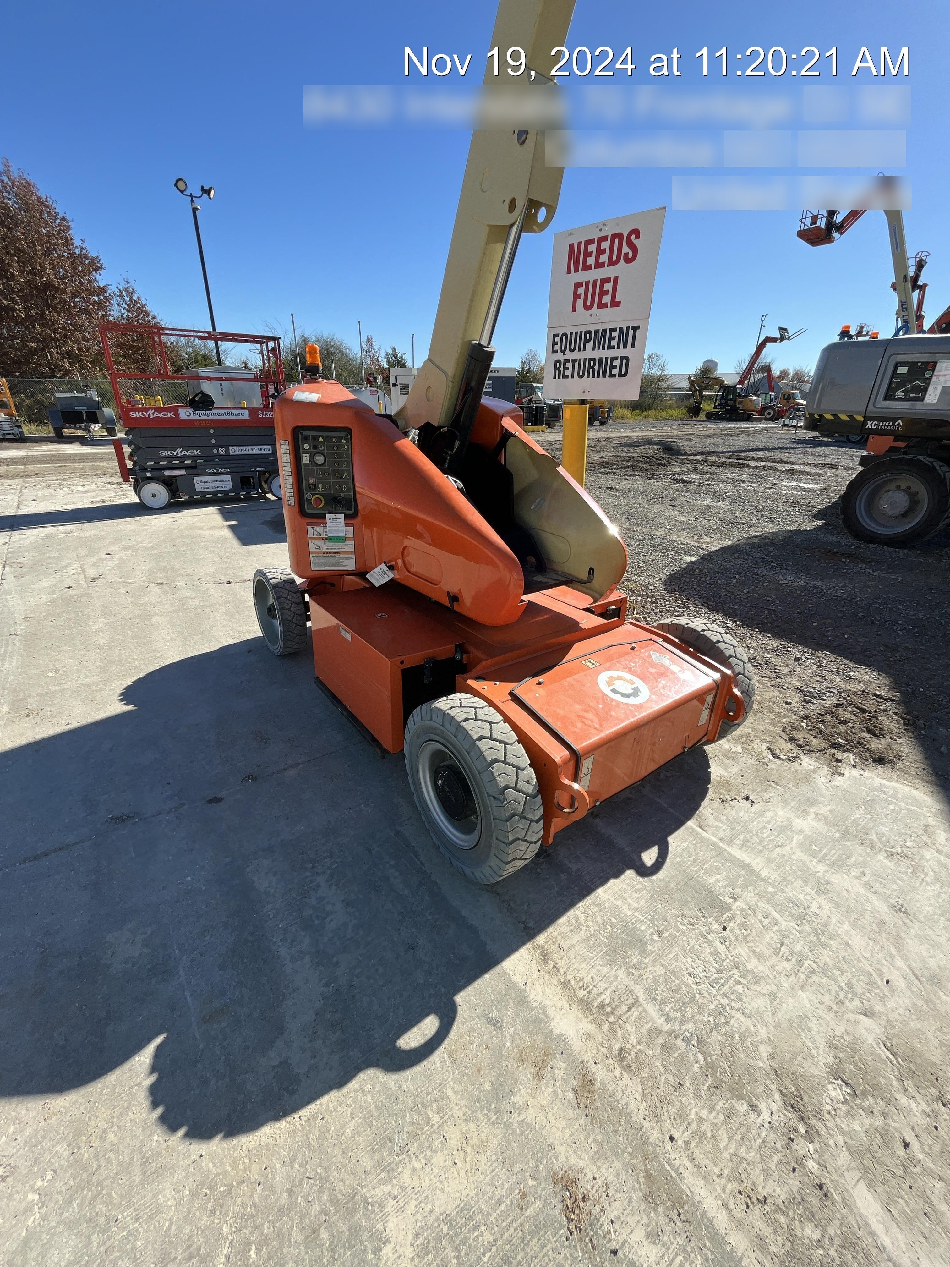 2020 JLG E400AJPN