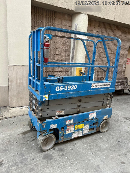 2019 Genie GS-1930 Fixed Rails with Chain Entry