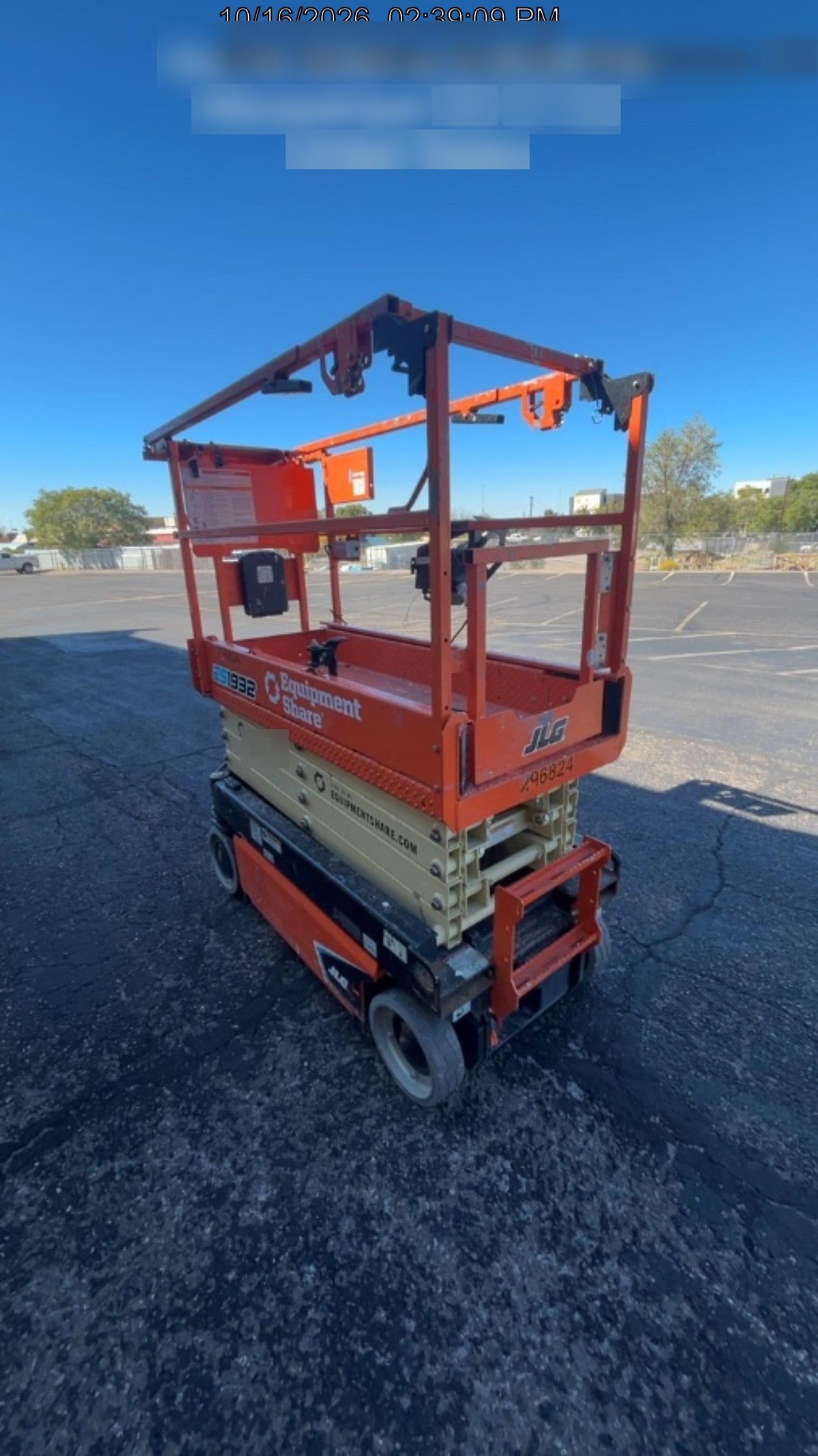 2023 JLG ES1932