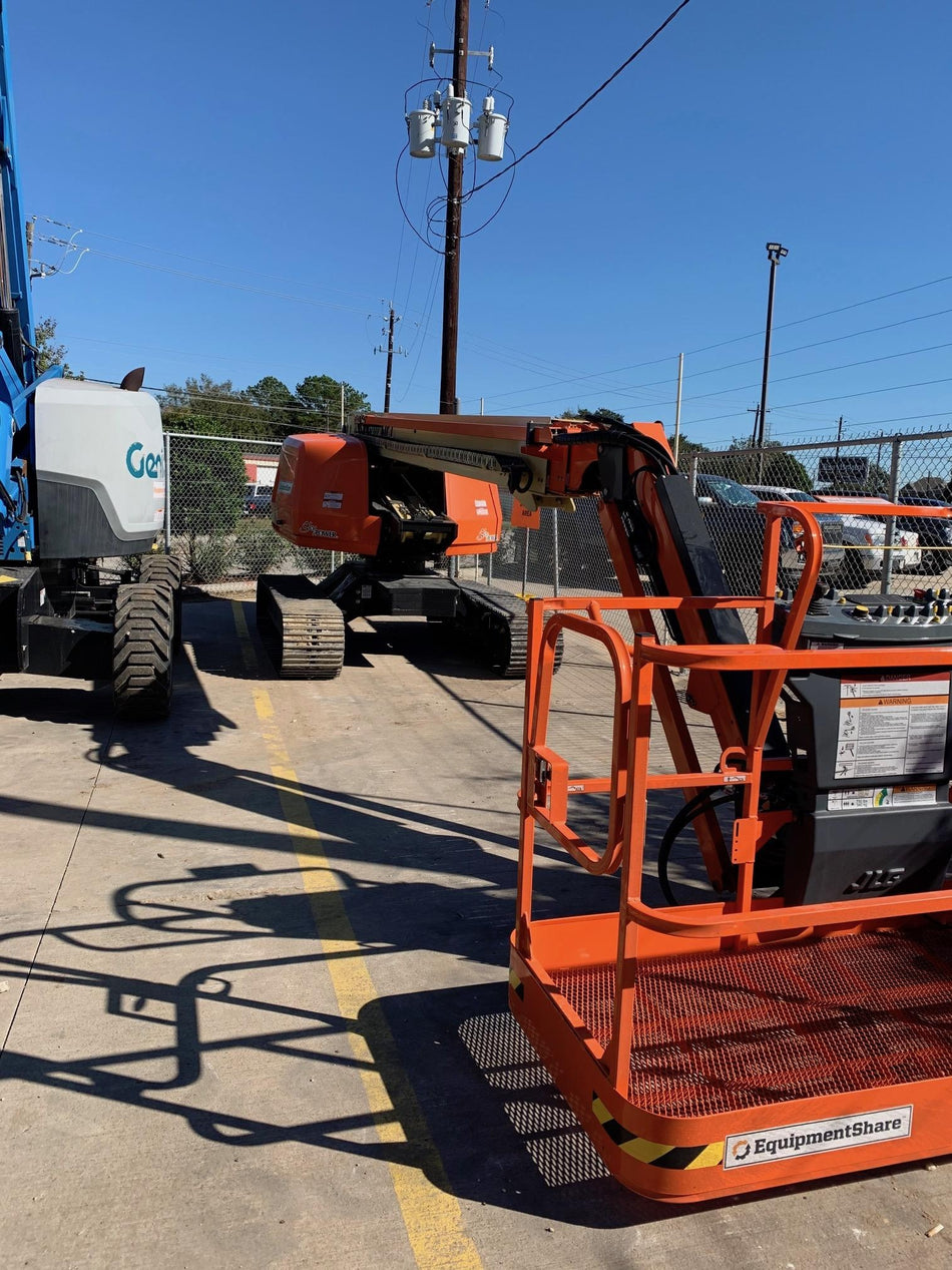 2021 JLG 660SJC