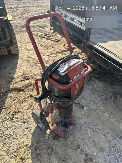 2021 HILTI TE 3000-AVR