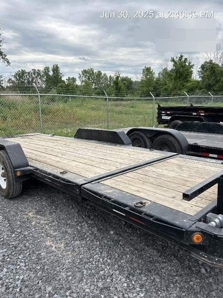 2022 LOADTRAIL Tilt-Deck Rental Trailer