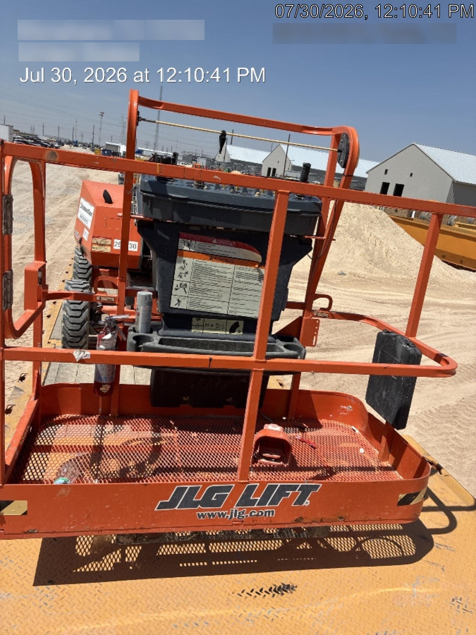 2022 JLG 340AJ
