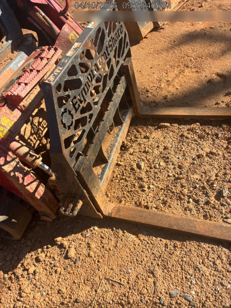 2022 PALADIN 48" Pallet Forks - Paladin
