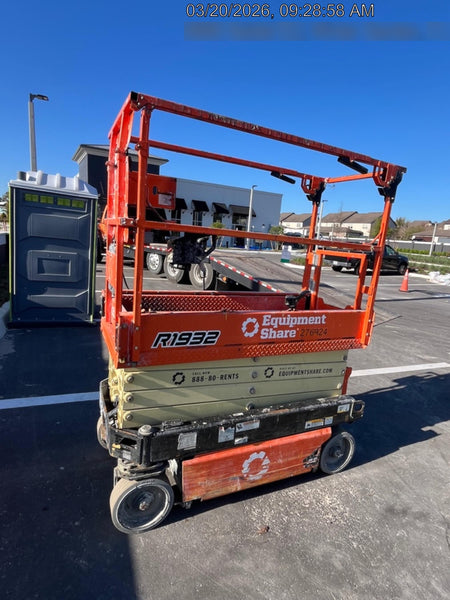 2022 JLG R1932