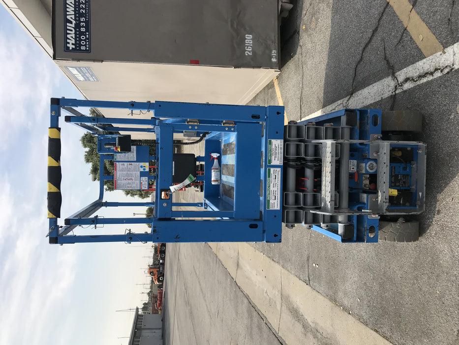 2020 Genie GS-1930 Solid Non Marking Tires, Beacon, Folding rails with half height swing gate, 800W Inverter