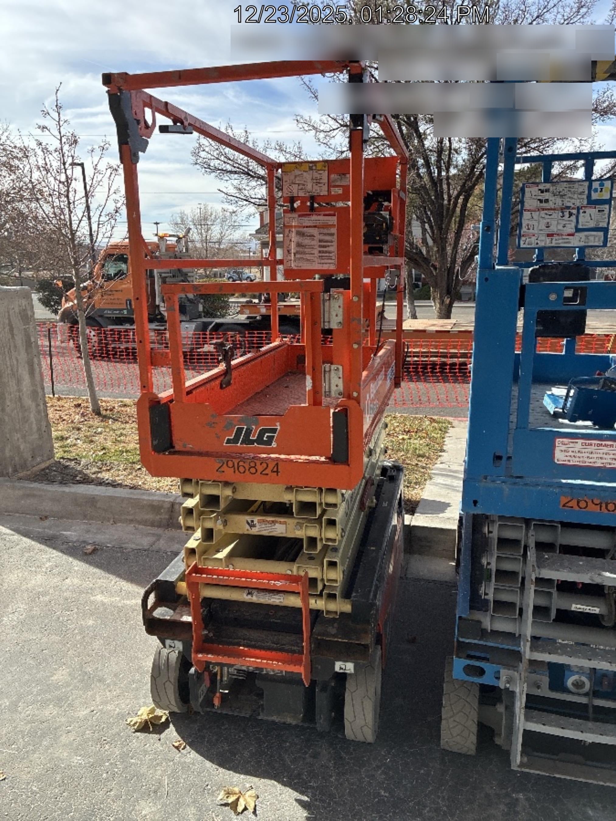 2023 JLG ES1932