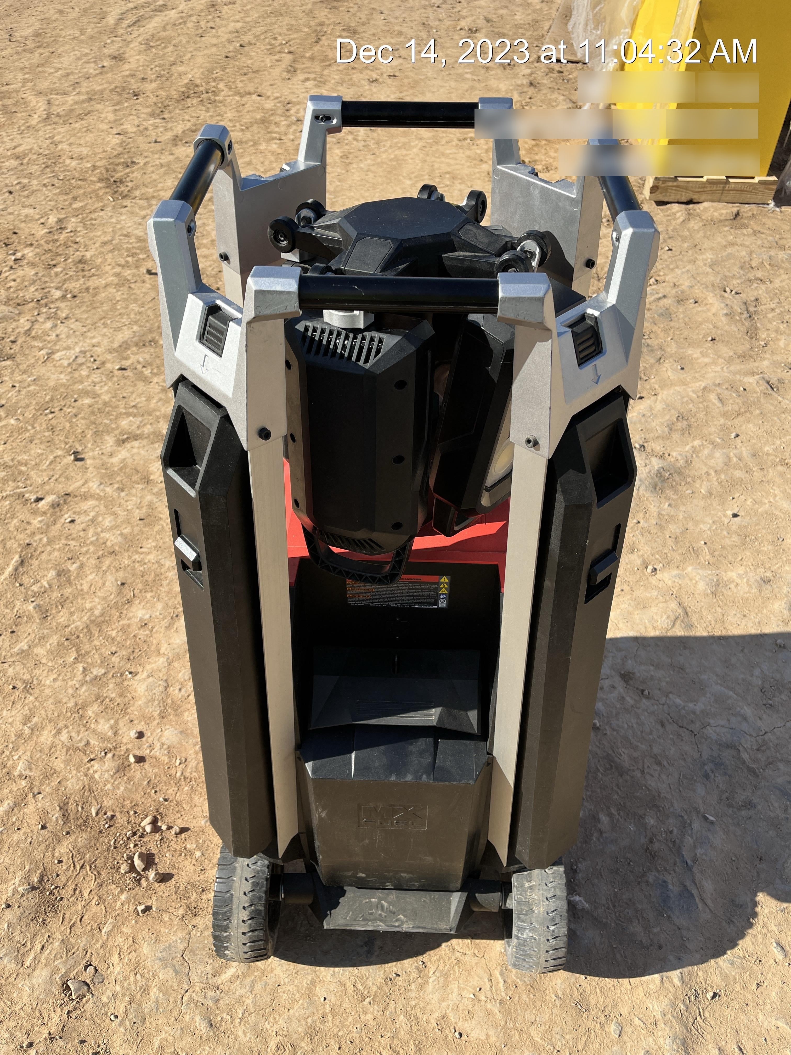 2022 MILWAUKEE MXF041-1XC