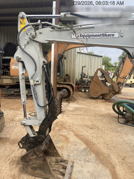 2023 TAKEUCHI TB235-2R