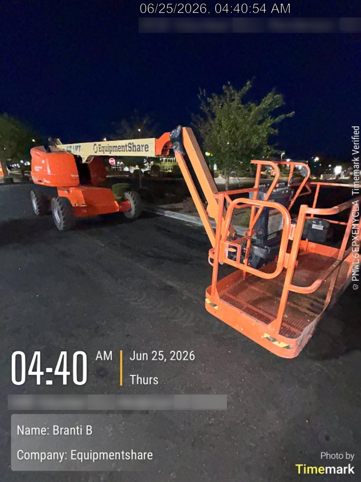 2023 JLG 460SJ