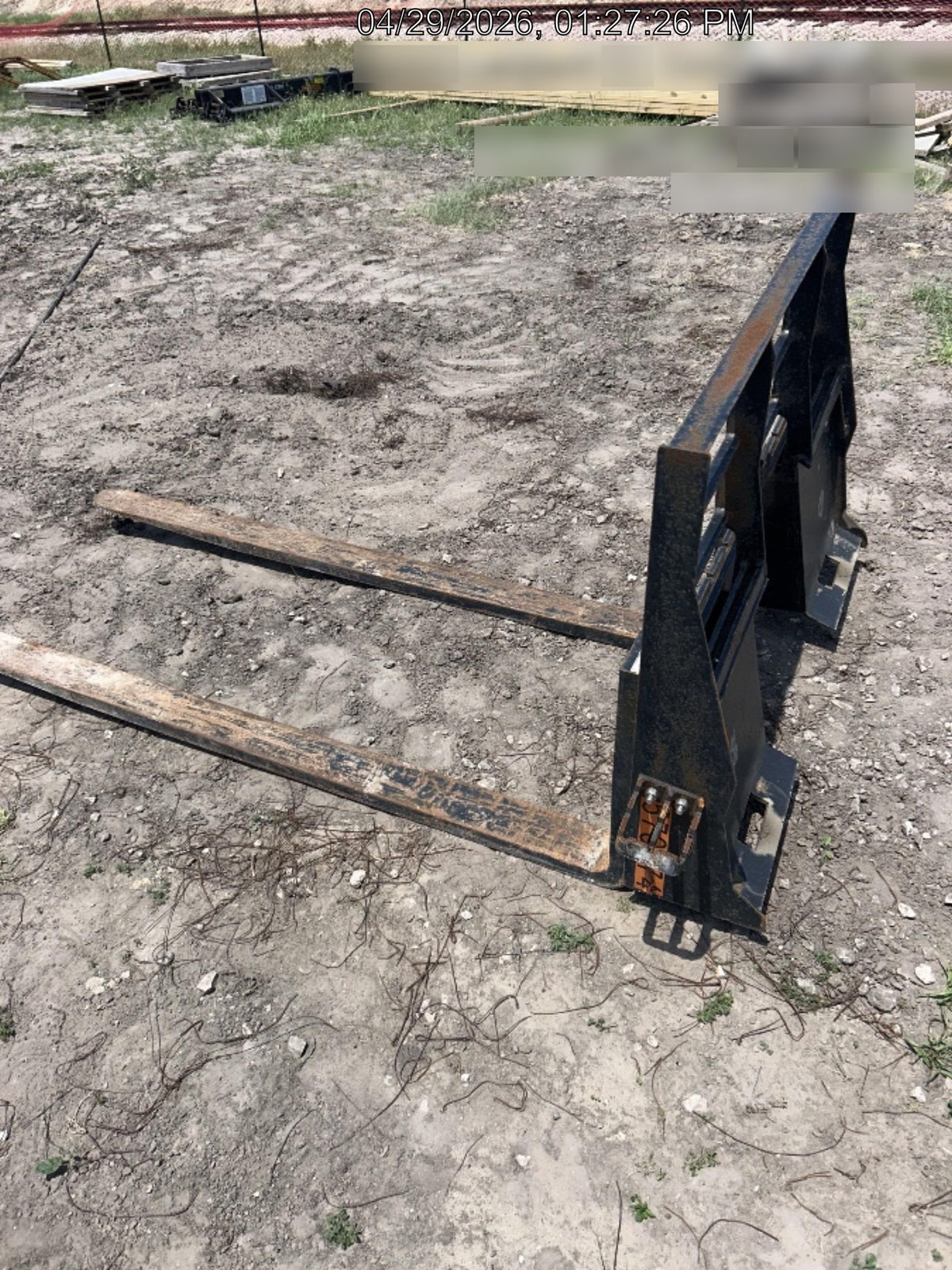 2025 ARROW MATERIAL HANDLING F5100CB - 72"