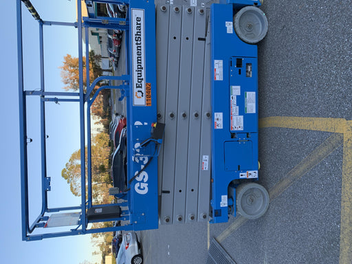 2020 Genie GS-3232 Standard, Folding half height swing gate