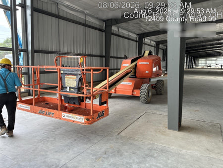 2021 JLG 400S