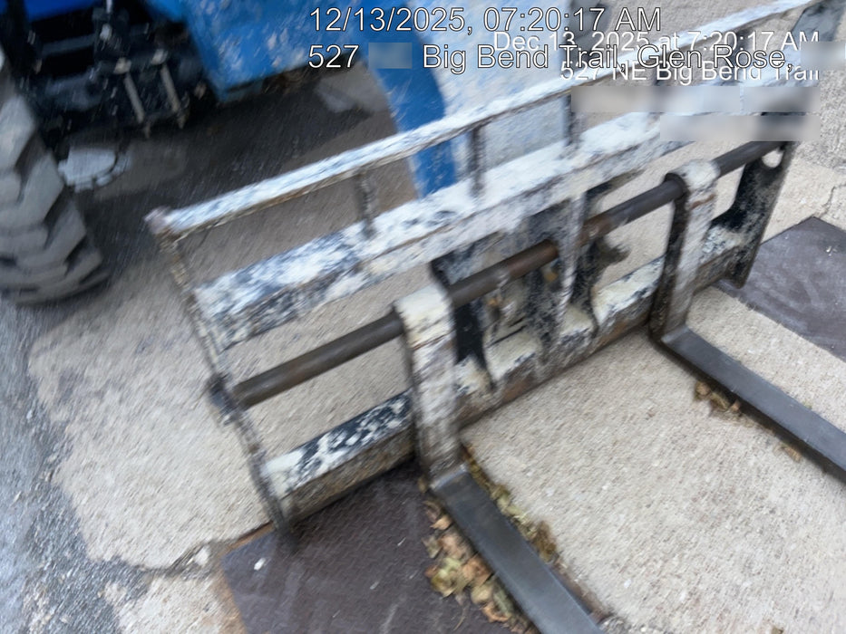 2018 Genie GTH-844 Genie GTH-844D w/Open ROPS, Solid Tires, Work Light/Beacon, 60" Carriage and Forks