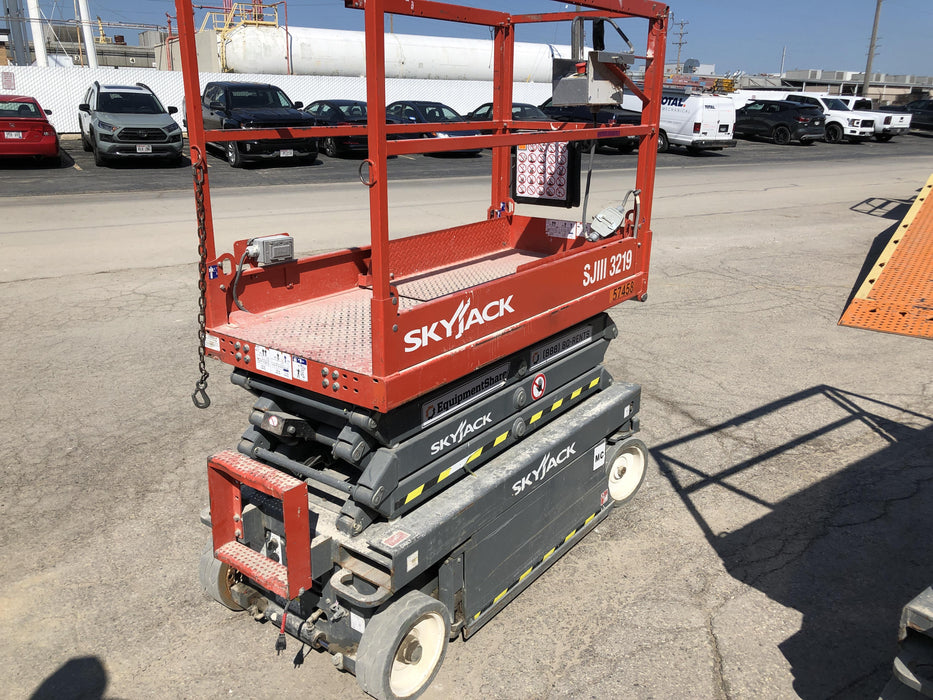 2018 Skyjack SJIII-3219 Standard Rental Specs