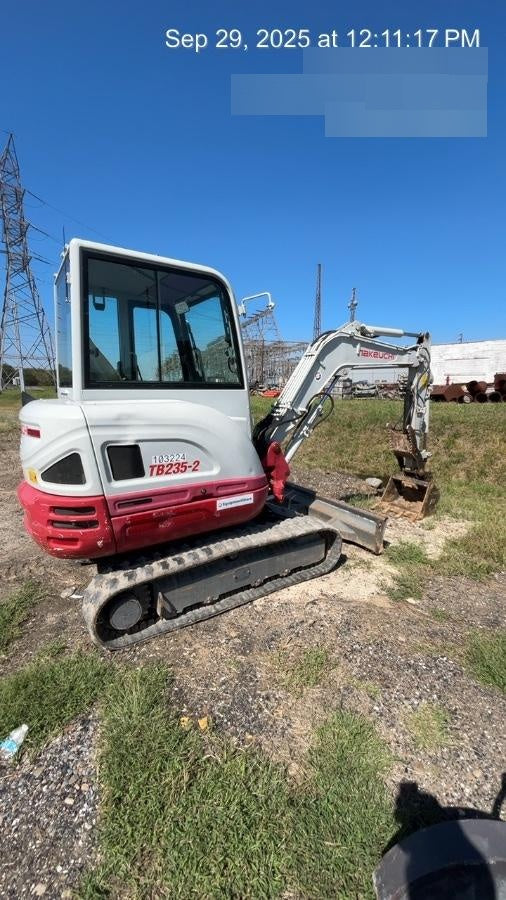 2020 Takeuchi TB235-2CR Cab/Heat/Air, Rubber Tracks, Manual TAG QC