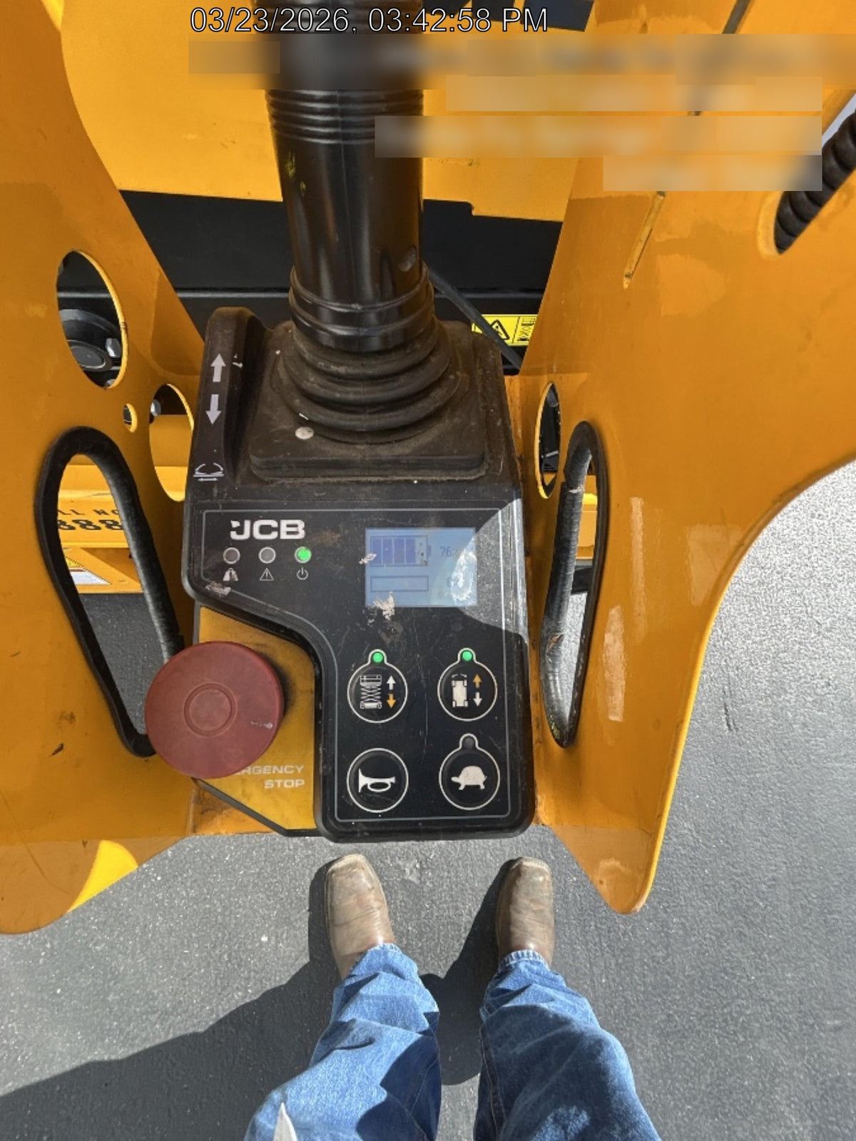 2024 JCB S1932E